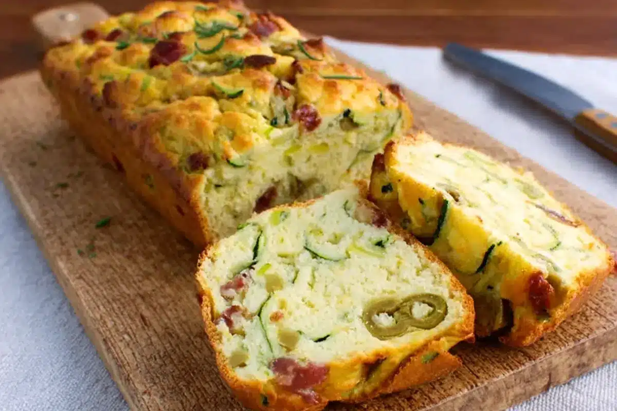 Cake Salé : La Recette Express Qui Sauve Vos Apéros (et Vos Déjeuners) 2 cake salé recette rapide