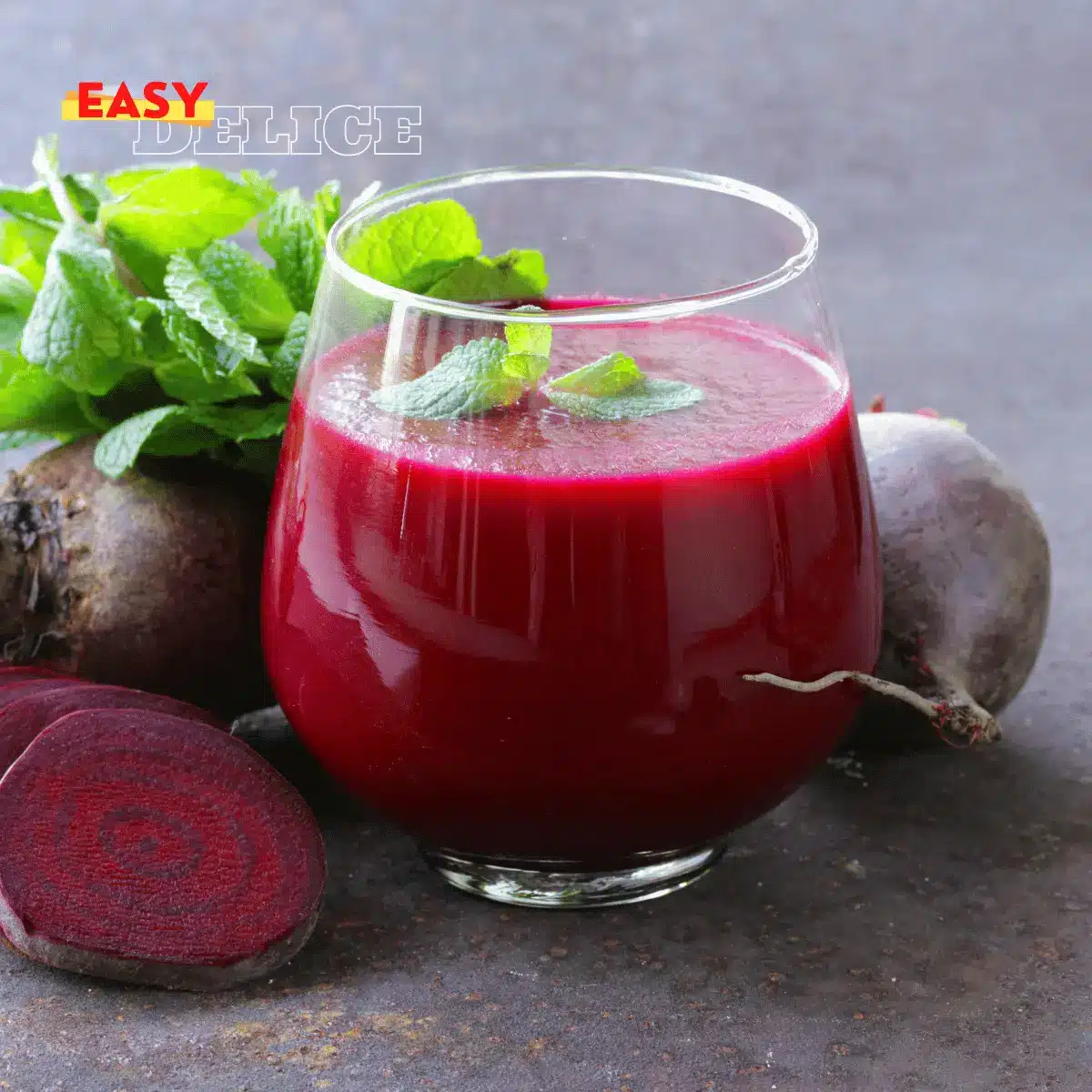 Pourquoi Il Faut Boire du Jus de Betteraves ? Les Bienfaits d’un Super-Aliment 2 jus de betteraves bienfaits