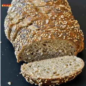 Pain brun aux graines à la friteuse à air