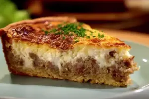 Quiche à la Viande Hachée Facile et Savoureuse