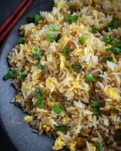 Riz Frit aux Œufs (Cuisine Chinoise)