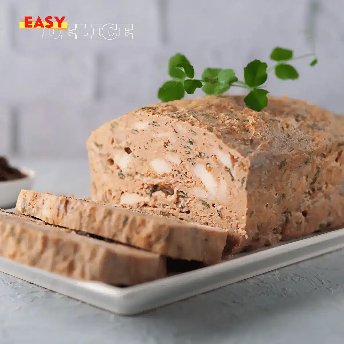 Terrine de Poulet Facile : Un Apéritif Gastronomique et Savoureux 2 recette terrine de poulet facile