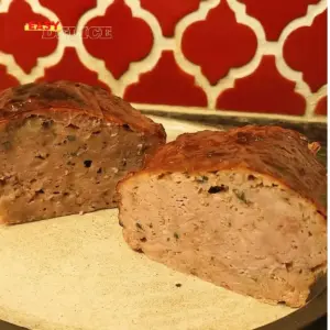Terrine de campagne rustique et traditionnelle
